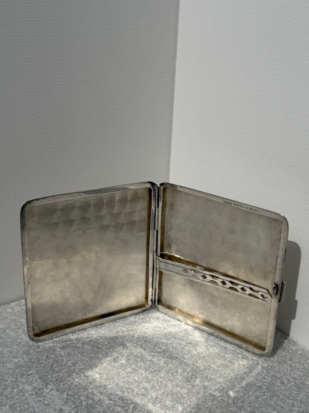 Robert E. Maytag (Industrialist Palm Beach Appliance Family)  Monogrammed Sterling Silver & Gold Inlaid Cigarette Case Engine-Turned Guilloché | “One Great Guy” Inscription | 129 Grams